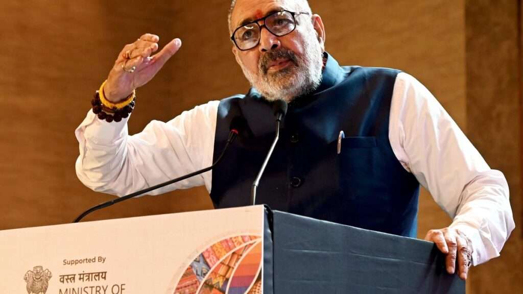 Giriraj Singh Demands Bharat Ratna