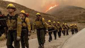 Strong Winds to Return, Threatening Los Angeles Area's Firefighting Efforts