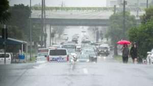 Cyclone Alfred Hits Eastern Australia